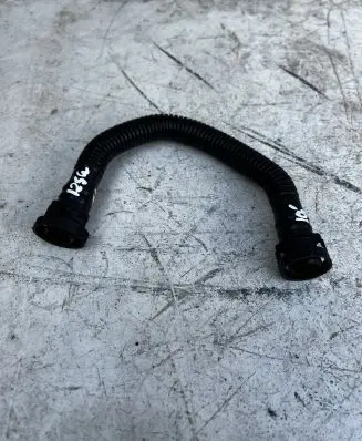 Breather/breather pipe/hose
