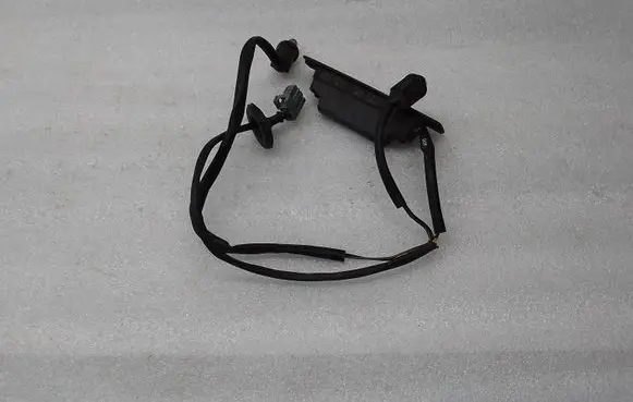 Volvo S80 Tailgate release/open handle 30634364