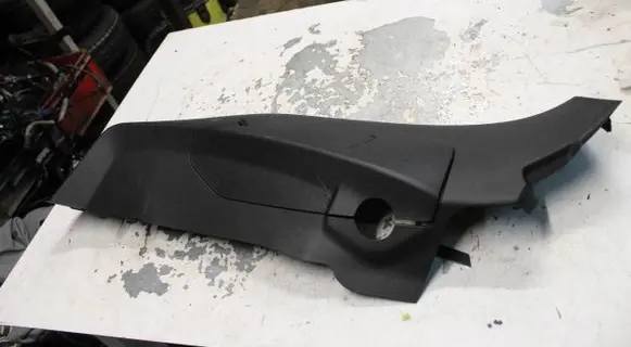 Renault Megane IV Seat belt trim 769188808R