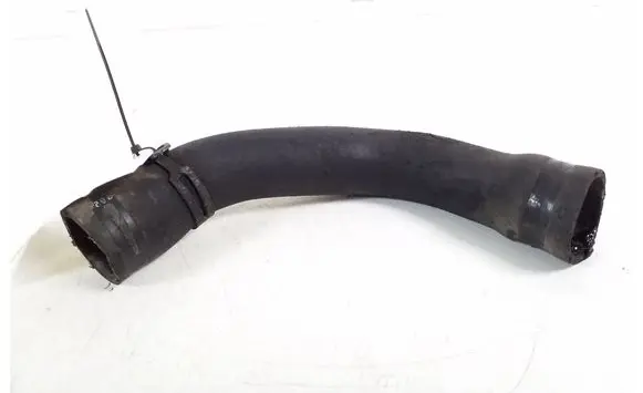 Mercedes-Benz Vito Viano W639 Engine coolant pipe/hose A6395017882