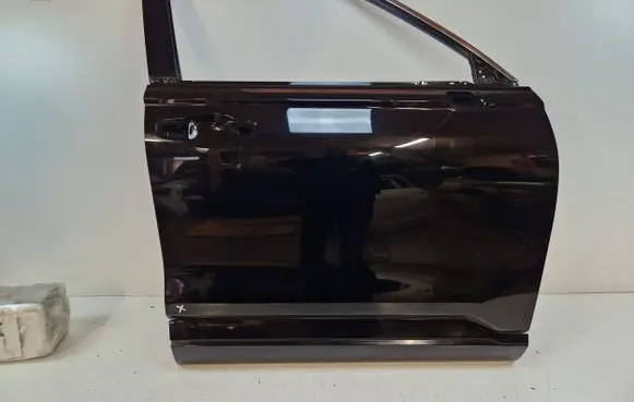 Honda CR-V Front door