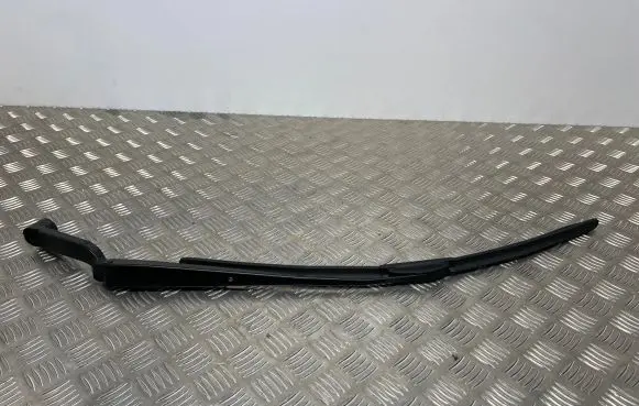 Nissan Qashqai Windshield/front glass wiper blade L9416