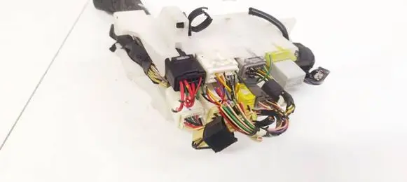 Toyota Corolla Verso AR10 Fuse box set