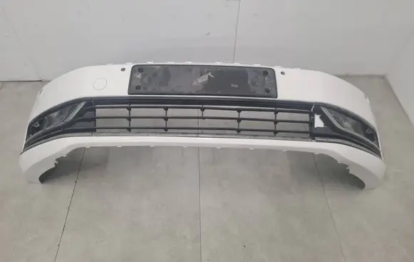 Volkswagen PASSAT B7 Front bumper