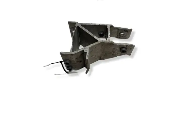 BMW 5 G30 G31 G38 Radiator support slam panel bracket 7357216