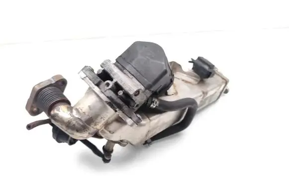BMW 3 E90 E91 EGR valve 7810871 7810751