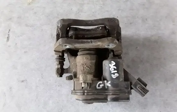 Renault Megane IV Rear brake caliper 440102370R
