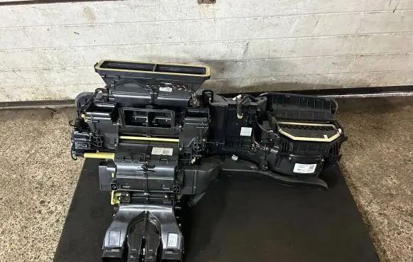 Mercedes-Benz GLE W167 Interior heater climate box assembly A1678305704 A0009000823 A0009019706