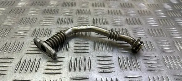 Skoda Octavia Mk3 (5E) Turbo turbocharger oiling pipe/hose
