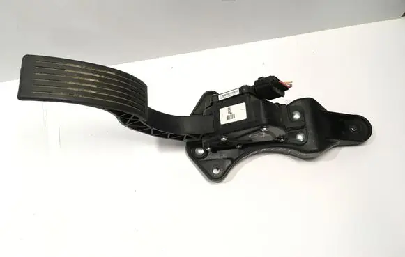 Hyundai Santa Fe Accelerator throttle pedal 327262B100 CKM0050A2B100