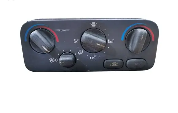 Volvo S70 V70 V70 XC Climate control unit 9134783 97W04K