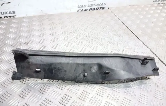 BMW 1 E81 E87 Other engine bay part 6925973