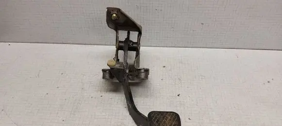 Clutch pedal