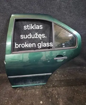 Volkswagen Bora Rear door