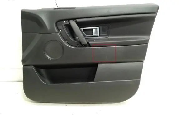 Land Rover Discovery 4 - LR4 Front door card panel trim
