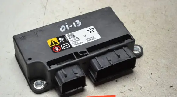 Opel Insignia B Airbag control unit/module 13536755 812586170