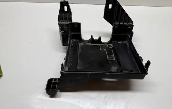 Ford F150 Fuse box cover ML3T14A003B ML3Z14A003B