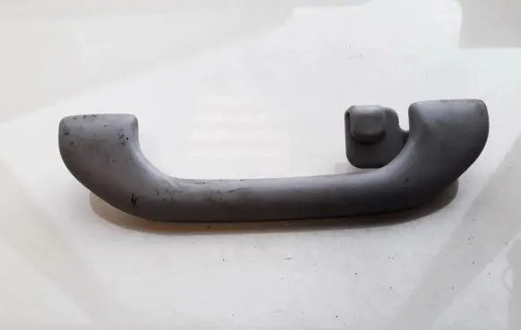 Rear interior roof grab handle