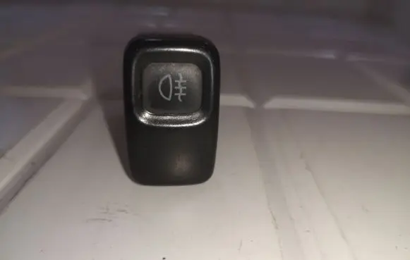 Fog light switch