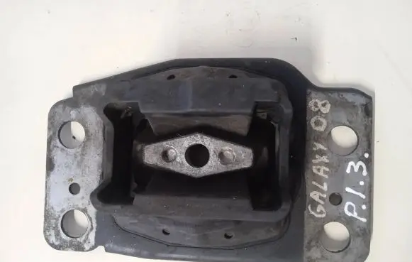 Ford Mondeo MK IV Engine mount bracket 6G917M121BC