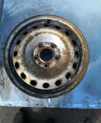 Nissan Primastar R12 alloy rim 1011084