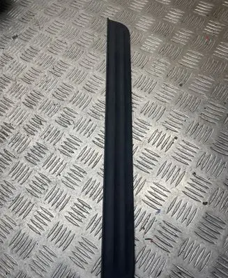 Infiniti FX Front sill trim cover 769B01CA0A
