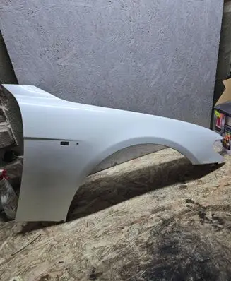 BMW 7 E65 E66 Fender 
