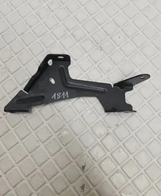 Peugeot 308 Other engine bay part 9805681680