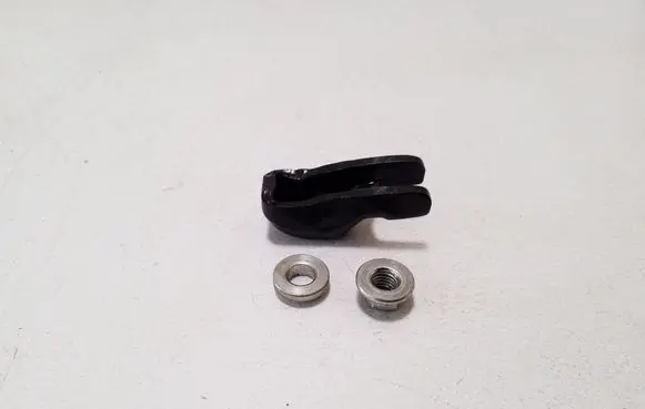Fiat Tipo Fuel Injector clamp holder 