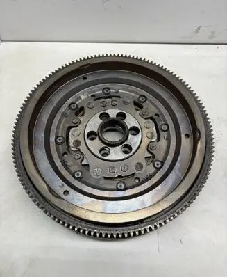 Volkswagen Tiguan Flywheel 03L105266DQ