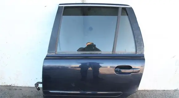Volvo XC90 Rear door 