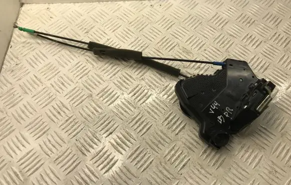 Toyota Corolla Verso AR10 Front door lock 6903002162 697100F010