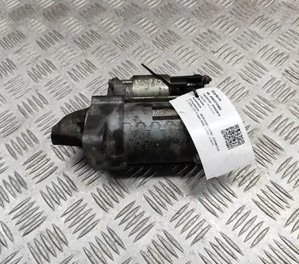 Mercedes-Benz Sprinter W906 Starter motor A6519060026 4280005511