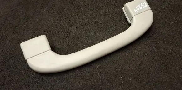 BMW 5 E39 Front interior roof grab handle 8227593
