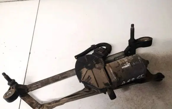 Opel Corsa D Front wiper linkage and motor