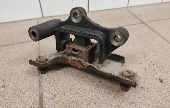 Honda Accord Gearbox mount 
