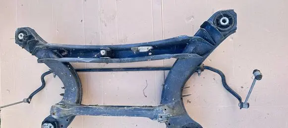 Mercedes-Benz C W205 Rear subframe A2043520714 A2043520106
