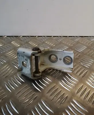 Peugeot 5008 Rear door lower hinge ES70