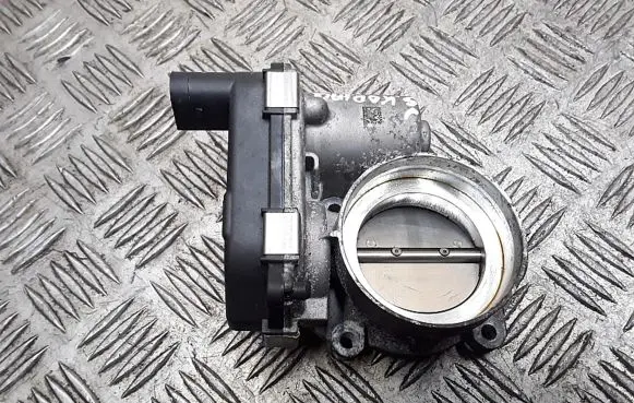 Skoda Kodiaq Throttle valve 04e133062t