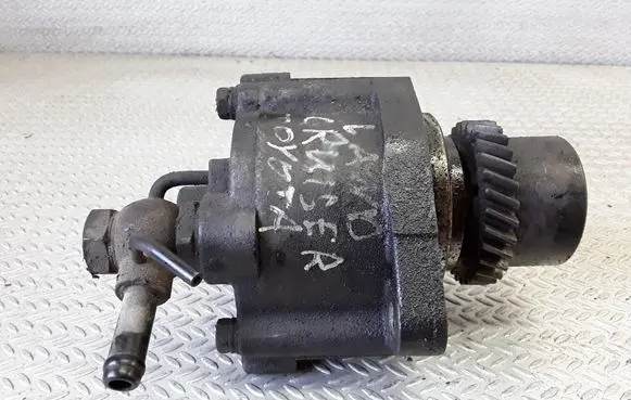 Vacuum pump