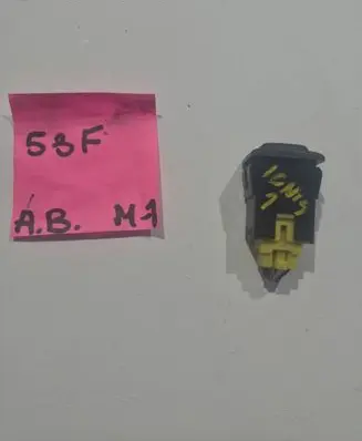 Suzuki Ignis Other switches/knobs/shifts 1X04