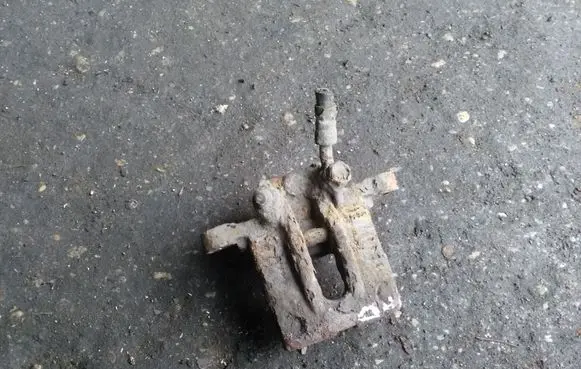 Toyota Corolla E120 E130 Rear brake caliper