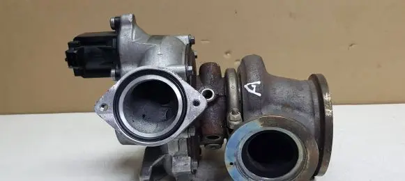 BMW 7 F01 F02 F03 F04 Turbo 457848601