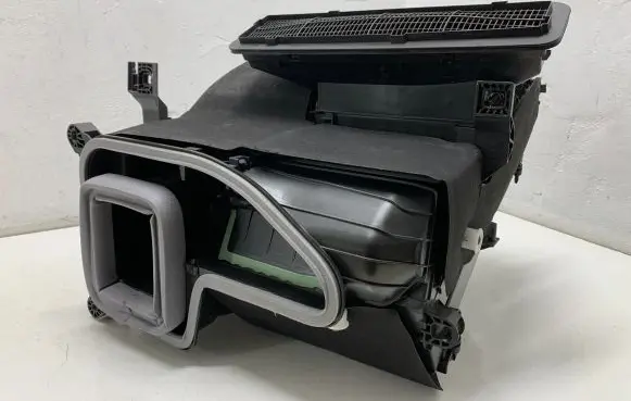 Interior heater climate box assembly