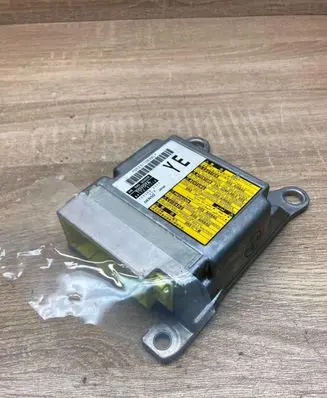 Toyota Prius (XW30) Airbag control unit/module 8917047110 1503002311