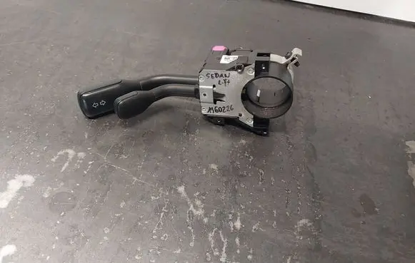 Audi A4 S4 B5 8D Indicator stalk 4D0953513D