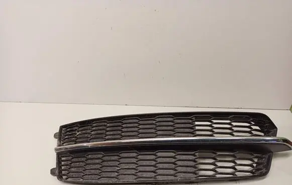 Audi A6 C7 Front fog light trim/grill 4G0807681AF