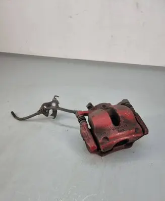 BMW 1 F40 Front brake caliper