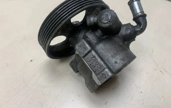 Citroen Berlingo Power steering pump 9659820880 26103773QP
