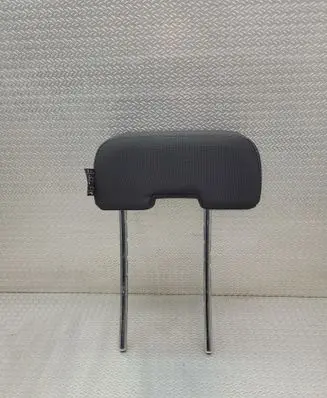 Volvo XC40 Rear seat headrest 
